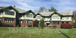 3510 E Fall Creek Parkway North Dr Gallery 1