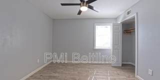 1408 Lyle Avenue Gallery 6