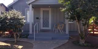 BEAUTIFUL HOME ON LARGE LOT W/ ADDITIONAL OFFICE SPACE Gallery 1