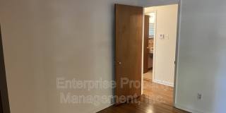 5081 Whitehall Ave Gallery 4