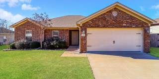 303 Stone Creek Drive Gallery 1