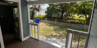Spacious 3BR/1BA Lakeland Home with Large Covered Porch! Gallery 5