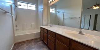 Great Single Level 3 bedroom 2 bath Home Gallery 19