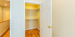 2134 Sears Street Gallery 12