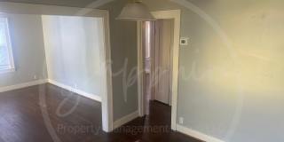 2404 East 67th Terrace Gallery 5