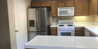 ***Move in Special $1000***Oceanside Great Location 3 Bedroom Home! Gallery 5