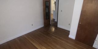 1 Brattle Dr. Gallery 7