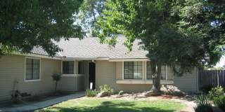 1607 Eastbrook Gallery 1