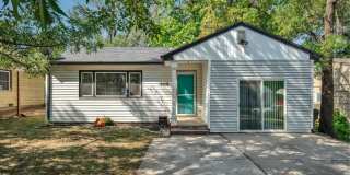 Charming 4BR House in Topeka Gallery 1