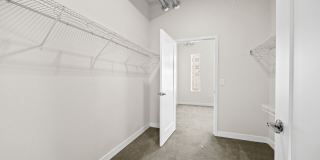 The Maxwell Downtown Des Moines Gallery 176