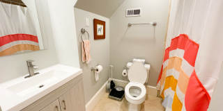 40 Sawyer Avenue Gallery 21