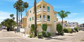 Oxnard / Silver Strand Beach / 2 bedroom 1 full bathroom with 2 half bathrooms Gallery 1
