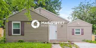 4411 North Charlotte Street Gallery 1