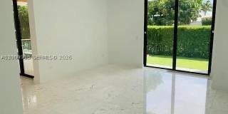 785 Harbor Drive Gallery 15