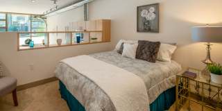 Beautiful 1 Bed 1 Bath in Denny Triangle Gallery 13