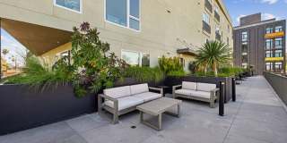 2221 Western Gallery 23