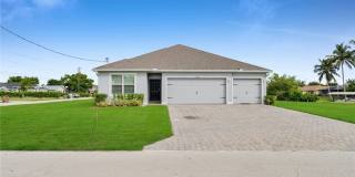 1327 SE 16th Place Gallery 1