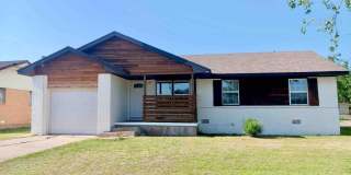 4521 Northwest Cheyenne Avenue Gallery 1