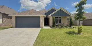 Immaculate Home in Deer Creek Park! Gallery 1