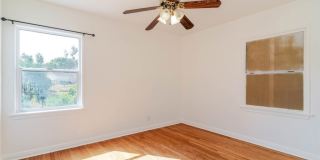 13057 Gladstone Avenue Gallery 21