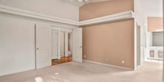 Bloomington Beauty-Landscaping INCLUDED!  6 month lease only Gallery 19