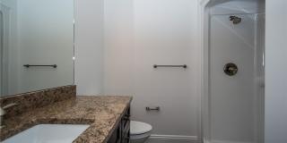 3002 Franklin Boulevard Gallery 18
