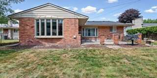 14188 Ramblewood Street Gallery 24