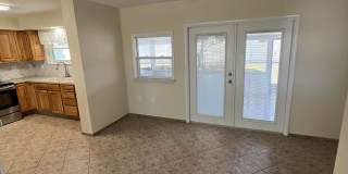 704 Torrey Pines Avenue Gallery 5