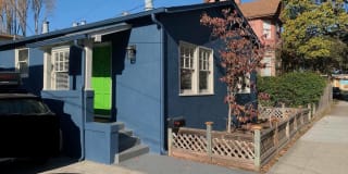 3008 Deakin Street Gallery 1