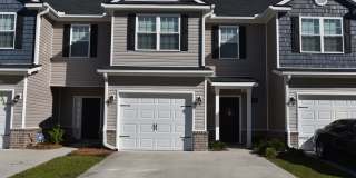 3 Bed/2.5 Bath Townhome in Richmond Hill Gallery 1