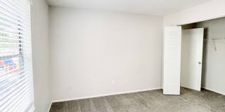 2552 W Bird St Gallery 27