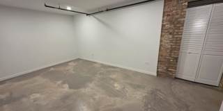 2208 Lombard Ave. Gallery 6