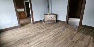 Upper 3 bedroom unit Gallery 1