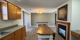 3 Bedroom Home available w/fenced yard Gallery 13