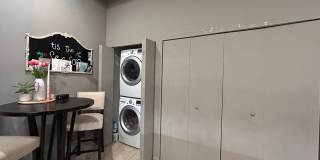 15 E Pearson Street Gallery 7