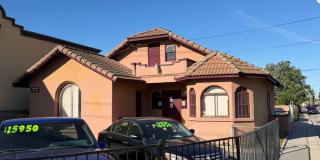 3BEDROOM 2 BATHROOM COMMERCIAL PROPERTY Gallery 1