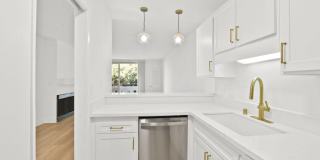 801 2nd Street Gallery 43