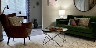 Sloan Square Gallery 2