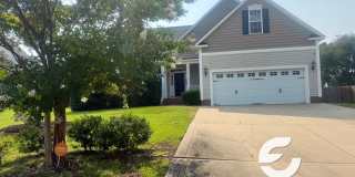 Spacious 3Br 2.5 Bath with Bonus room Fenced in yard Gallery 1