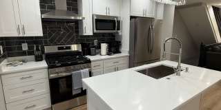 2317 Barclay Street - Room 1 Gallery 2