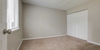 Somerset Apartments Gallery 11