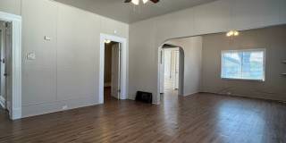 Available now! 2bed/1.25bath Close to Downtown Lodi Gallery 9