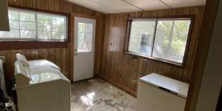 935 Allen Avenue Gallery 22