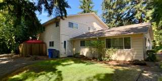 Great 2BD Condo in Fantastic Cascade Park Location! Gallery 1