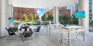 465 North Park Gallery 12