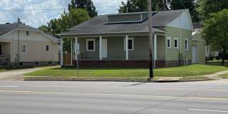 Newly Remodeled 2 Bedroom 1 Bath with Basement Gallery 1