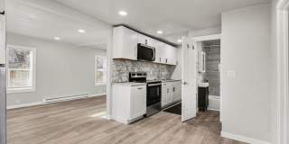 2 Bedroom Single Family Home*Remodeled* Utilities included in rent! Gallery 6