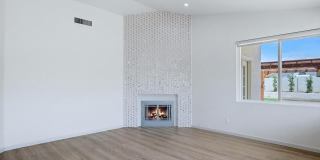 5958 E Kelton Lane Gallery 17