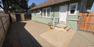 Beautiful newly renovated 2 bedroom home Beautiful newly renovated 2 bedroom home Gallery 11