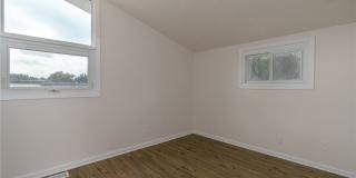 9081 Royalton Road Gallery 15